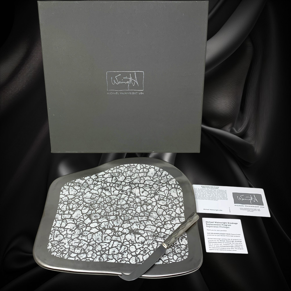 NEW Michael Wainwright Tempio Luna Platinum Cheese Plate Knife Boxed Modernist